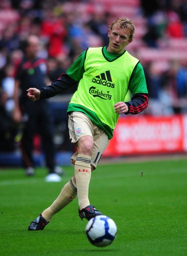 21点什么时候停牌（玩21点时何时选择停牌）